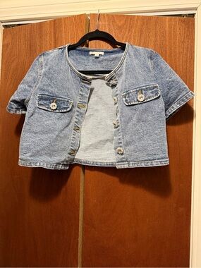 Cropped Light Wash Denim Jacket